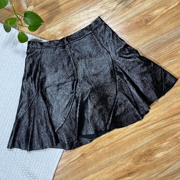 Topshop Dresses & Skirts - Topshop SZ 6 black faux leather skirt